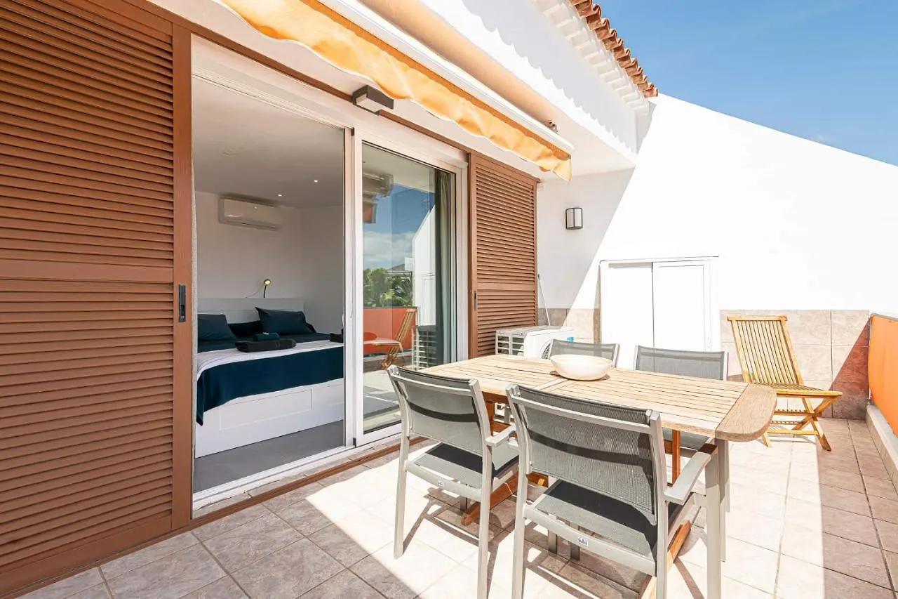 Go2Tenerife Apart'Pesca Rooftop Santiago 1 Playa de las Americas  Espanha